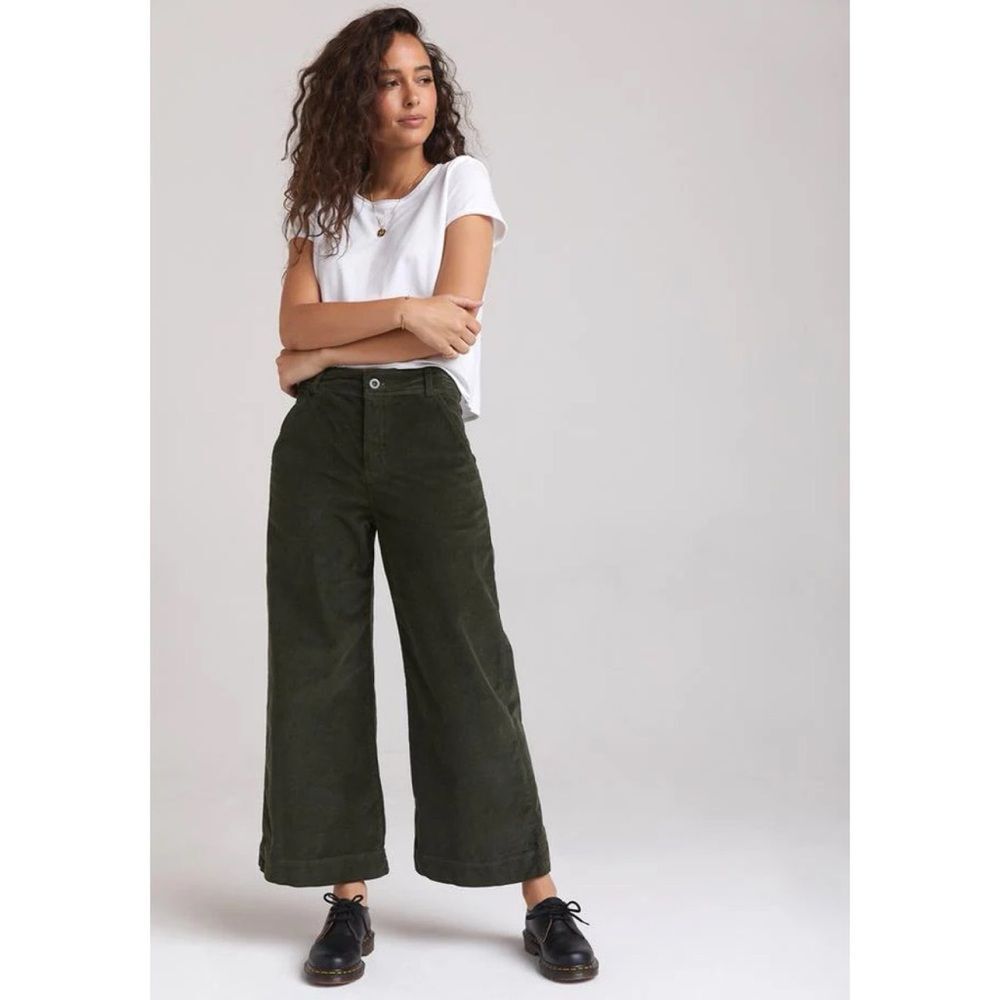 BELLA DAHL - Wide Leg Crop Corduroy Trouser